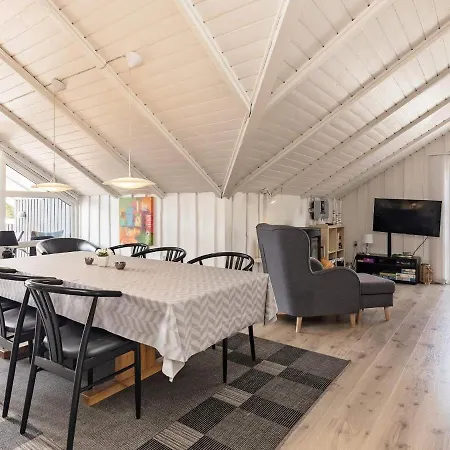 8 Person Holiday In Bl Vand Feriehus Blåvand